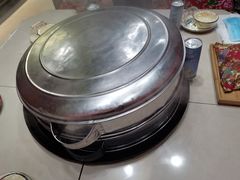 -边江铁锅炖鱼(振八街店)