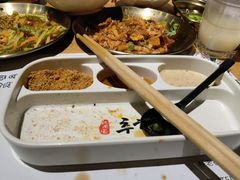 -秋香家韩式炭火烤肉(磐石路店)
