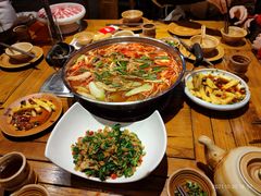 -亮欢寨酸汤鱼(沙冲路店)