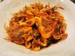 -侬佳蒸菜馆(听潮店)