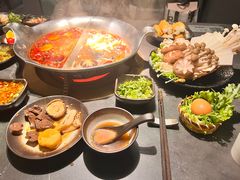 -湊湊火锅·茶憩(杭州湖滨银泰in77店)