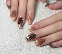-情同手足美甲美睫
