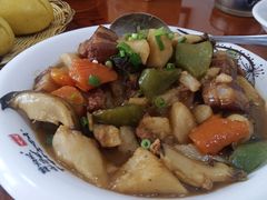 -鸿运美食府