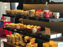-星巴克臻选(上海长风大悦城店)