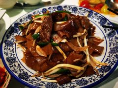 干炒牛河-申粤轩酒楼·三十年粤菜经典(丁香花园店)