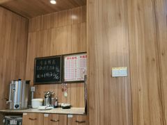 -老街坊美食汇(玉兰大街店)