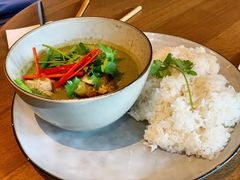 泰式绿咖喱鸡肉饭-Wagas(凤凰汇店)