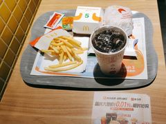 -麦当劳(顾村公园店)