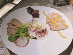 -穹六人间 people 6(岳阳路店)