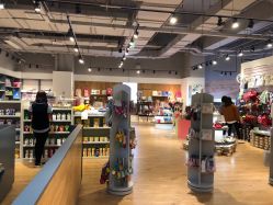 -国际蓝孩(万象城店)