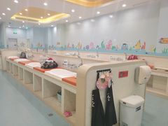 -戊辰亲子游泳俱乐部