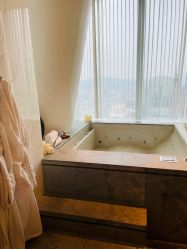 -广州四季酒店·花水疗中心·高空Spa