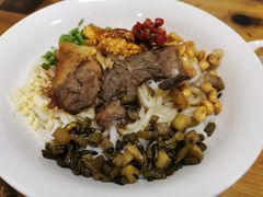 桂林卤菜米粉-牛八宝桂林米粉(八里庄店)