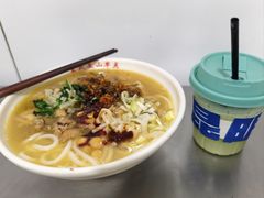 -文山荷鲜居(翠湖店)