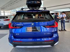 -宁波宝信宝马4S店(江北日湖店)