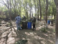 -亲兄弟真人CS团建拓展基地