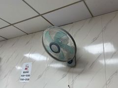 -黑皮酸菜鱼(三山街店)