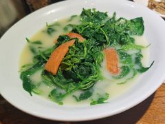 浓汤桑叶-广东道至正餐厅(区庄店)