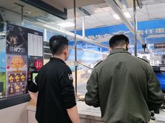 -都市枪神实弹射击俱乐部