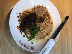 -贰拾捌味·宜宾燃面(春熙路旗舰店)