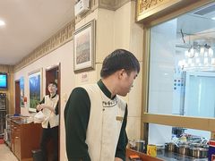 -汗腾格里·风味餐厅(新疆驻京办店)