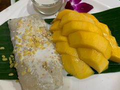 -Dang restaurant (patong phuket)