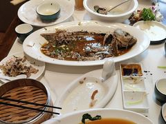 -梅利汴京烤鸭•开封豫菜地标店(东大街店)