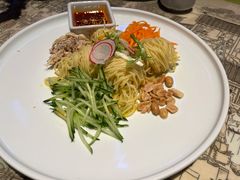 鸡丝拌面-桂满陇天书(南京德基旗舰店)
