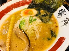 -雷门拉面·现熬骨汤(凯德来福士店)