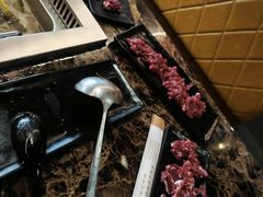 -牛里牛气· 榴莲海鲜鲜牛肉自助火锅·烤肉(横岗店)