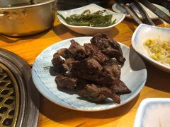 -唯成•韩国炭火烤肉 유성고기