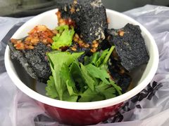 -黑色经典臭豆腐·湖南特产(坡子街店)