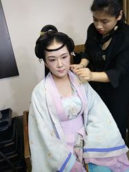 -盘子女人坊生日照·摄影馆(华强店)