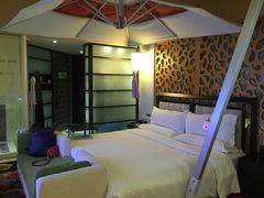 -喜鹊愉家酒店(郑州曼哈顿博览中心地铁站店)