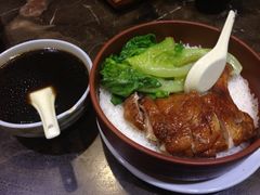 烧鸭腿饭-南苑风味过桥米线(革新路店)