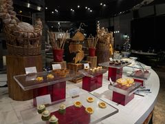 -锦厨国际自助餐厅 · 云端景观 (昆明索菲特大酒店)