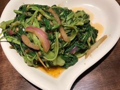马拉盏炒通菜-大头虾越式风味餐厅(光明广场店)