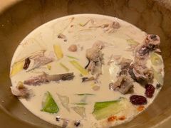 -滇香肴·云南菜蒸汽石锅鱼(云南北路店)