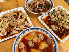 -朱大嘴肥肠血旺(福字街店)