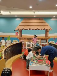 -玩元素·家庭游乐成长中心(香格里拉店)