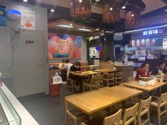 大堂-拿渡麻辣香锅(百联滨江店)