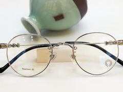 -潘多拉眼镜·蔡司依视路明月(潘家园店)