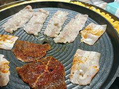 -三国惹火烤肉·中日韩烤肉集合店(百草路店)