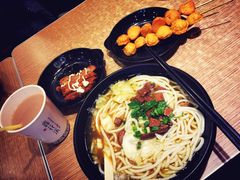 -鑫花溪牛肉米粉(文星广场店)