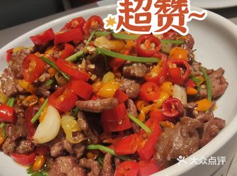 小白楼地铁站直到4楼就到了，非常好找