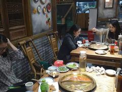 -小天鹅火锅·一线江景洪鼎旗舰店(洪崖洞店)