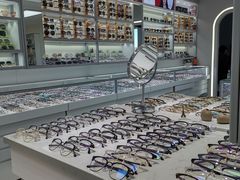 -潘多拉眼镜·蔡司依视路明月(潘家园店)