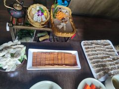 -滇釜火锅·能喝汤的火锅(车公庄店)