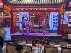 -刘姐啤酒鱼民族演艺餐厅(西街总店)