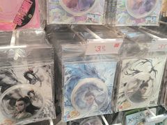 -名创优品(山东青岛华润万象城店)